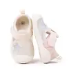 Nuevos zapatos casuales de malla transpirable para bebé en verano, para niños y niñas de 0 a 2 años, suelas de goma suave para bebé, antideslizantes, zapatos para gatear