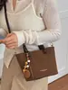 Bolso elegante y único para mujer, nuevo bolso de hombro de moda 2026 para ir al trabajo, bolso cruzado para el día a día