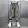 Calça de Perna Fina de Verão Vermelha Amassada Calça Esportiva Masculina Secagem Rápida Explosiva Versátil Tendência Casual Calça Harem