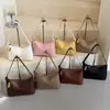 Bolso de axila elegante y de diseño retro para mujer, nueva colección 2026, bolso de hombro simple, moderno y chic para ir al trabajo