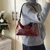 Bolso plisado de moda para mujer, bolso de hombro de alta gama, estilo coreano, informal, estilo dumplings, para invierno 2025