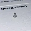 Exquisitos Clavos para Hélice de Oreja Brillantes en Forma de Cruz, Pequeños, Exquisitos y Versátiles Pendientes, Pendientes Femeninos Elegantes, Dulces y Lindos, Acero de Titanio