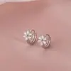 Novos Brincos Diários Versáteis com Flor de Diamante Cintilante e Zircônia Moda Flor de Cinco Pétalas de Zircônia Brincos Frescos Pequenos Brincos Atacado
