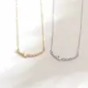 Elegante y Dulce Collar de Acero de Titanio con Mariposa Tachonada de Circonita para Mujer, Gargantilla de Lujo Ligero de Nicho Elegante y Ligera con Cadena para Clavícula de Alta Gama