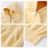 Top Amarillo Hombro a la Mitad para Mujer, Estilo Corto de Principios de Primavera, Ceñido a la Cintura, Petite, Estilo Coreano, Muy Elegante, Sudadera con Capucha y Cremallera Ajustada