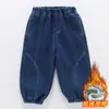 Pantalones vaqueros de retazos para niño, forro polar, estilo coreano, mono de pana casual para niños, para bebés y niños pequeños, calidad de exportación