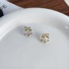 Pendientes de Perla Circulares Incrustados de Diamantes de Lujo Ligero Pendientes con Diseño de Lazo Dulce Pendientes de Moda Elegantes Versátiles