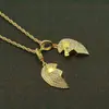 Directo de fábrica europeo y americano para hombre hip-hop colgante estéreo diamante imán medio corazón roto collar