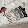 Calcetines Rayados de Colores Dulces para Mujer, Estilo Japonés de Moda, Calcetines Rayados Lisos Versátiles, Calcetines Largos de Algodón