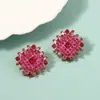 Brincos de tacha quadrados novos e requintados de personalidade europeus e americanos, elegantes, combinam com tudo, liga metálica, strass, brincos de moda criativos para mulheres