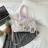 Bolso de Hombro Rayado con Estrellas y Lunares Nuevo 2026 para Viajes y Trayectos, Bolso de Gran Capacidad para Debajo del Brazo, Bolso de Moda