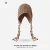 Gorro de Punto Hecho a Mano con Borlas para Mujer, Nuevo Estilo Otoño e Invierno, Protección Cálida para los Oídos, Circunferencia de Cabeza Grande, Gorro que Adelgaza la Cara