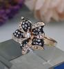 Rong Yu joia transfronteiriça anel de flor de diamante anel de princesa noiva europeu e americano moda fivela de toalha de seda lírio
