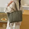 Bolsa de mano transfronteriza, nuevo diseño de nicho estilo coreano, bolso de hombro retro, moderno y minimalista, gran capacidad, adecuado para ir al trabajo