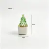 Venta al por mayor del fabricante Zibo plantas en maceta de árbol de Navidad de vidrio, coche de Navidad de vidrio y decoraciones de escritorio de oficina para comercio exterior transfronterizo