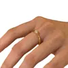 Livro Vermelho Pequeno com Anel Minimalista de Diamante Único Novo Moda Feminina Anel Simples de Luxo Leve