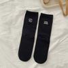 Calcetines de estilo coreano, estilo ins, con tacón bordado, caricatura de cachorro, letras, Ab, pie izquierdo y derecho, asimétricos, de media pantorrilla, para usar con ropa exterior, calcetines de felpa