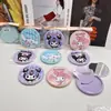 Set de Peine y Espejo Redondo Sanrio de Kuromi, My Melody, Cinnamoroll, Peine Lindo para Peinar el Cabello 2 en 1 Portátil