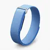 Pulseira Tracker Fitbit Air Sports Sem Tela, Tira de Velcro Air Tecido para Monitoramento de Saúde, Personalizável e Desenvolvível
