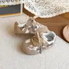 Tênis de Treino Feminino Tendência Estilo Coreano Estilo Princesa 2026 Primavera Novo Laço de Renda Tênis de Princesa Infantil