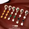 Brincos de pino prateados com diamantes, brincos de franja redondos e quadrados, sensação de luxo leve e de alta qualidade, design vintage, brincos modernos e versáteis