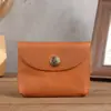 1229 Nova Carteira de Moedas de Couro Genuíno para Mulheres, Bolsa de Moedas, Pequena Carteira Feita de Couro Bovino de Camada Superior, Pode Guardar Cartões e Chaves