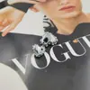 Botones Metálicos Minimalistas con Forma de Corazón y Pedrería, Cosidos a Mano, con un Acabado de Alta Gama para Abrigos, Camisas y Decoración de Ropa