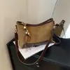 Bolso de Hombro Único de Moda Retro de Alto Valor 2026 Otoño Nueva Llegada Gran Capacidad Nicho para Viajes Cotidianos de Mano Bajo el Brazo