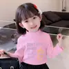 Y2223# Camiseta de manga comprida de veludo com estampa do Coringa para meninas roupas infantis nova camiseta de outono top camiseta básica para crianças grandes