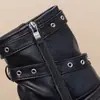 Botas Negras de Moda para Niñas Otoño/Invierno 2026 Cuero Hebilla Remaches Botas de Moda Elegantes Niñas Más Terciopelo