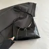 Bolso Sencillo para Debajo del Brazo para Mujer, Gran Capacidad, Bolso de Hombro Moderno y Versátil, Nuevo Estilo 2026, Bolso Cruzado Elegante y de Alta Gama para Viajes Diarios