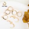 Pendientes de candado envueltos en oro de 14 quilates con hebilla de oreja redonda que conserva el color, pendientes de cobre hechos a mano, accesorios de joyería, material al por mayor