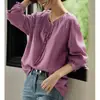 Camisa Fashion Roxa Plissada de Manga Longa Feminina Nova Outono 2024 Gola Redonda Emagrecedora Redutora de Idade Camisa Top Estilo Francês