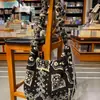 Bolso de Mano de Felpa Imitación Cordero Estilo Étnico Retro para Mujer 2025 Nuevo Otoño e Invierno Gran Capacidad Monedero Cruzado de un Solo Hombro de Felpa