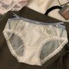 Ropa interior sexy de encaje hueco para niñas 2025 Nuevo satén malla transpirable tiro medio entrepierna bragas de mujer