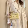 Bolso de mano versátil de alta gama transfronterizo estilo Chanel, bolso de hombro y cruzado de moda, bolso para mujer de alta estética y sofisticado