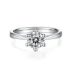 Comercio electrónico transfronterizo suministro directo plata de ley s925 Zhou Jia seis garras 1/2 quilate moda ins clásico anillo de compromiso diamante Moissan