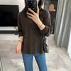 Caimento relaxado estilo coreano! Blusa de tricô macia e leve com design vazado e listras horizontais, uma blusa de lã solta e casual de manga longa para o outono
