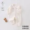 Ropa de bebé para otoño, mameluco suave de terciopelo para bebés, pijama base unisex para bebé, mameluco con apertura lateral tipo mariposa 6