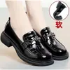 Mocasines elegantes fáciles de poner para mujer 2026 otoño nueva llegada planos mujer JK suela suave estilo británico estudiante zapatos pequeños de cuero