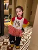 Conjunto de Niña 2026 Otoño Nuevo Estilo Coreano Estampado de Dibujos Animados Conjunto de Dos Piezas Camiseta de Manga Larga Superpuesta con Jeans