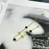 Pulsera para Mujer, Mini Láser de Alto Gama Oro Joyería de Moda, Estilo Popular en Línea, Venta Directa Exquisita, Pulsera de Lujo Ligero