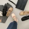 Zapatos Planos de Cuero Pequeños de Suela Blanda Estilo JK Japonés con Puntera Redonda 2024 Primavera Estilo Británico Hebilla de Una Sola Tira Perlas Planas para Mujer
