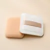 Esponja de Polvo Triángulo de Piña Blanca en Caja, Ultra-Suave, No Absorbe el Polvo, Doble Uso para Maquillaje Seco y Húmedo, Esponja para Cushion al por Mayor