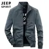 Chaqueta de Hombre Otoño Nueva Ligera Cortavientos Casual Talla Grande Ropa de Trabajo Superior Cuello Alto Chaqueta Holgada