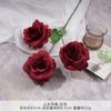 Rosa Princesa Simulada Flor Falsa Arreglo Floral de Piso para Boda Salón de Bodas Decorativo de Alta Gama Arreglo de Flores Artificiales de Plástico