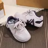 Novos Tênis Esportivos Casuais de Moda Primavera 2026 para Crianças, Sola Macia Antiderrapante, Malha Respirável, Tênis para Corrida ao Ar Livre para Crianças