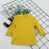 Ropa de Otoño e Invierno para Niños Camiseta Versátil Espesor Medio Cuello Medio Camiseta Base para Niños y Niñas Manga Larga Color Caramelo