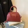 Bolsa de almohada de diseño de nicho de comercio exterior 2026 Otoño e Invierno Nuevo estilo Bolso de hombro Elegante Versátil Bolso cruzado Moderno Bolso pequeño