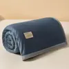 Manta de terciopelo de leche invierno terciopelo coral dormitorio estudiantil manta pequeña oficina siesta sofá cubierta de manta para cama
